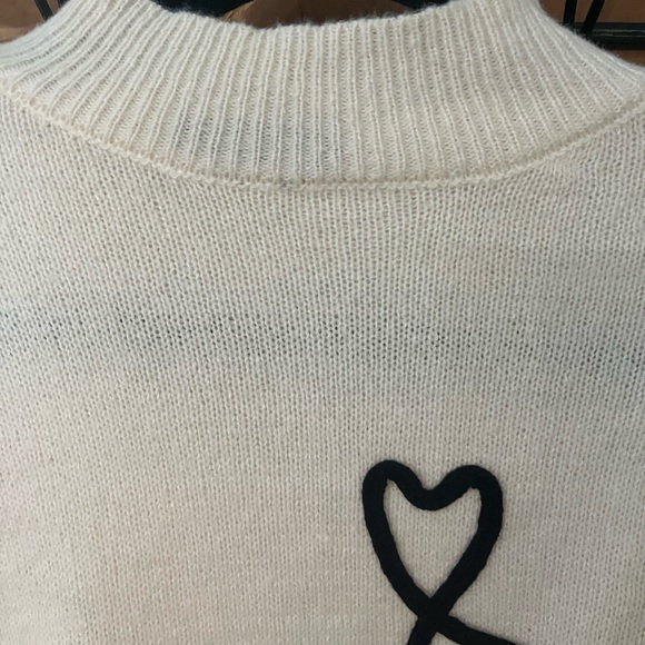 Cute sweater - Picture 3 of 6